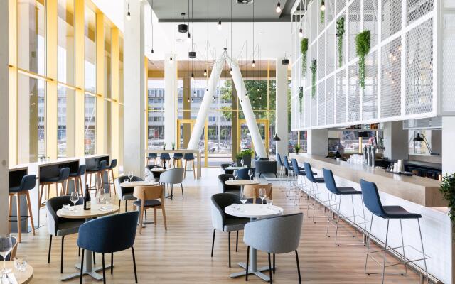 Holiday Inn Express Amsterdam - North Riverside by IHG