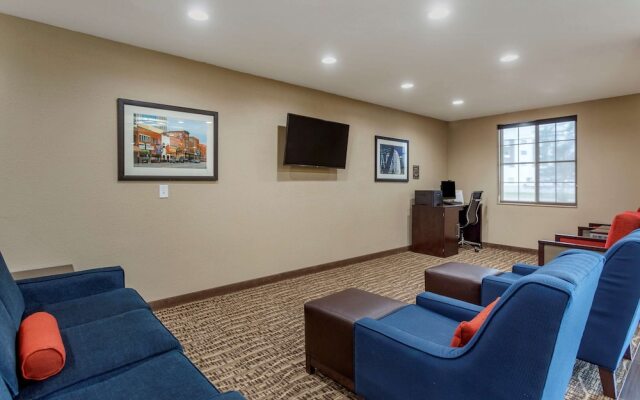 Mainstay Suites Fort Campbell