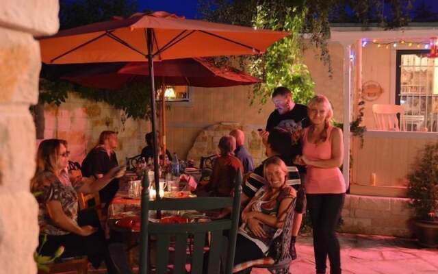 Rarumpelpunzeldornaschenwittchen