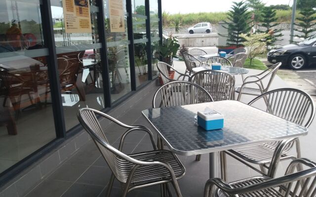 S8 Boutique Hotel
