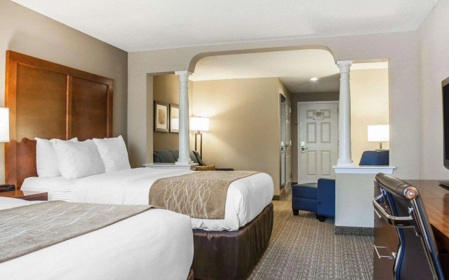 Comfort Inn & Suites Sturbridge - Brimfield