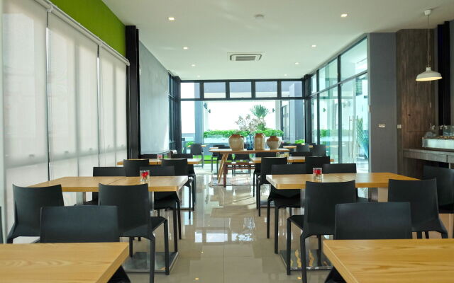 Kokotel Bangkok Sukhumvit 50