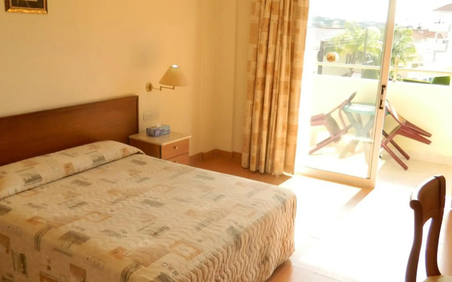 Moniatis Hotel