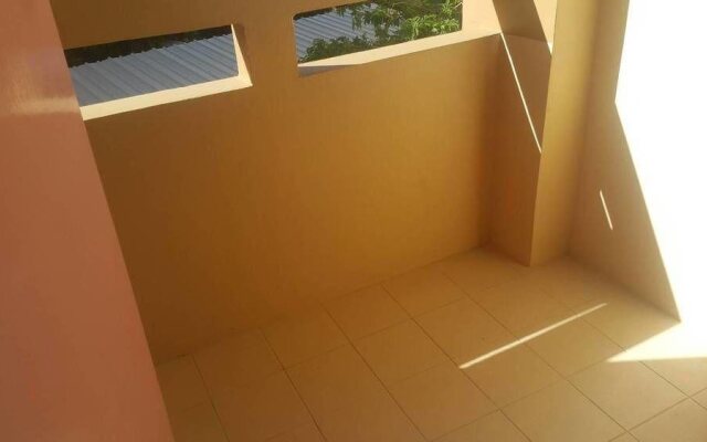 Sriruch Residence