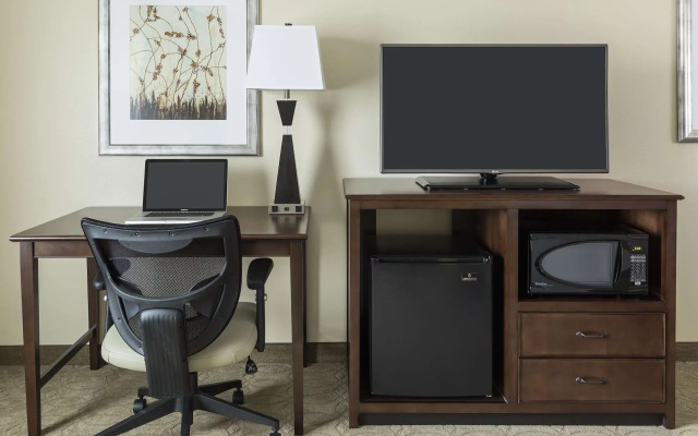 Hampton Inn & Suites Philadelphia Montgomeryville