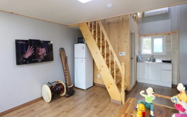 Ulsan Matryoshka Pension