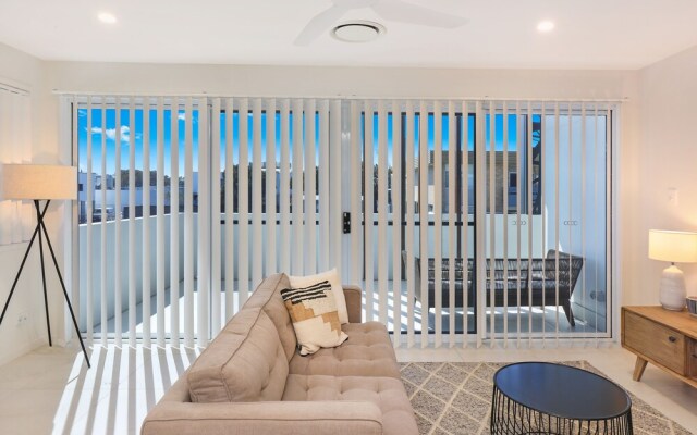 Allura Coolum Beach
