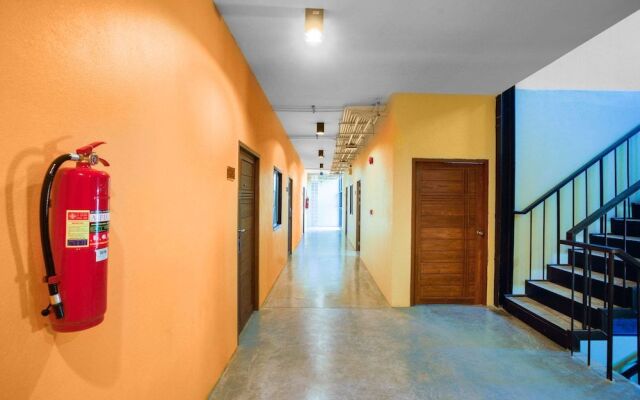 OYO 75386 Sleep Story