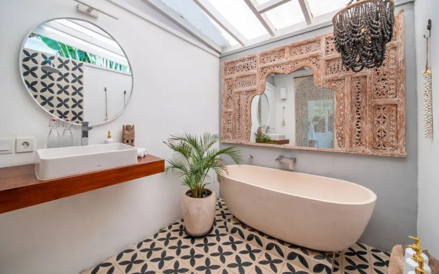 Villa Moana Canggu by Villa Finder