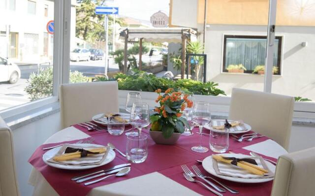 Hotel La Marina