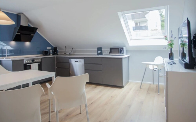 Apartment in Niedersfeld Near Hillebachsee