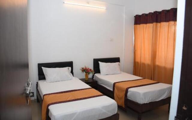 JK Rooms 132 Parkland Service Apartment