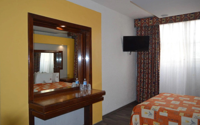 Hotel Mina