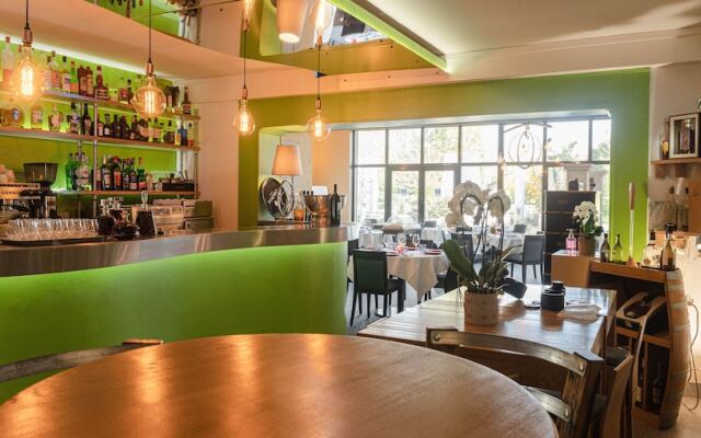 Logis Hôtel l'Essille