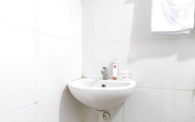 OYO 161 DC Hotel Utan Kayu