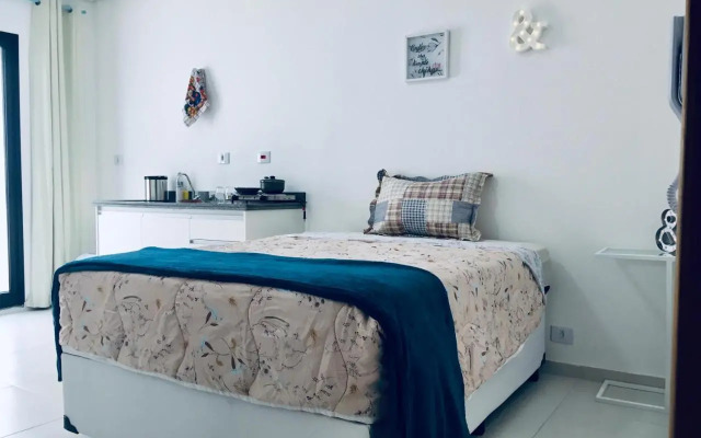 H34 Hotel