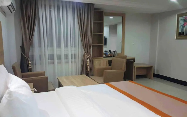 Royal Continental Hotels and Apartment