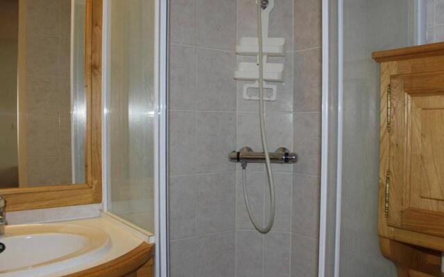 Appartement Gruissan, 2 pièces, 4 personnes - FR-1-229-98