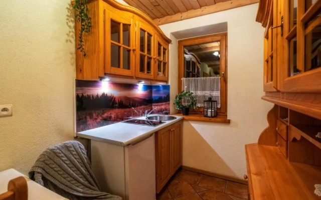 Willa i Domki Pod Reglami