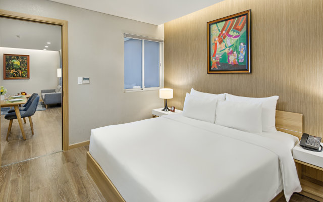 Zen Diamond Suites Hotel Danang