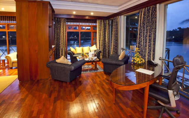 Mahaweli Reach Hotel