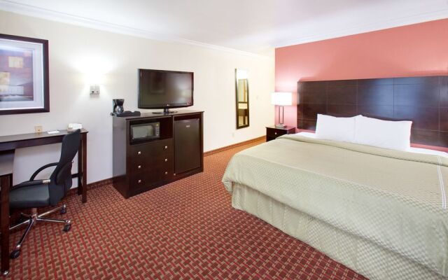 AmericInn Hotel & Suites Johnston