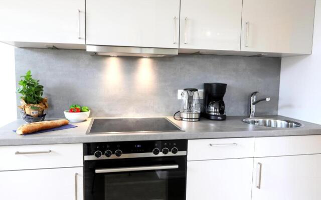 Andreas-Nielsen-Str. 12, W1