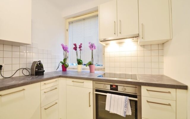 Central Apartment