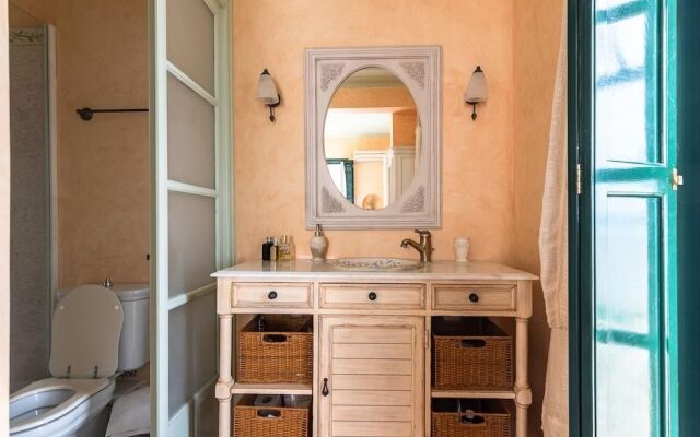 Villa Heliana Enchanting Seaviews