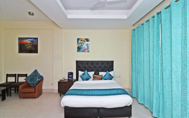 OYO 13867 The Hotel AM-Bliss