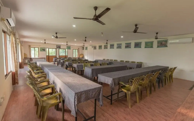 SPOT ON 638 Bardiya Gaida Camp