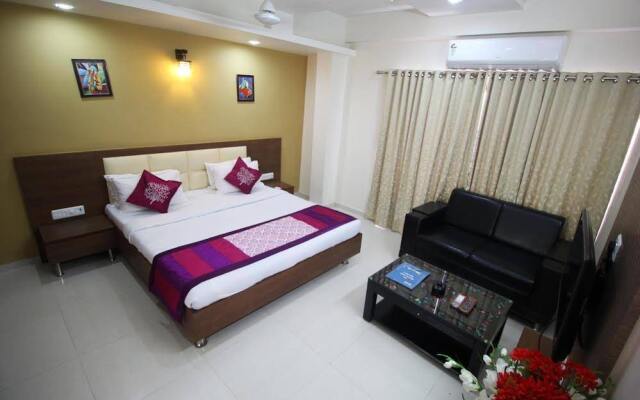 OYO Rooms Ahmedabad Airport Gandhinagar Highway