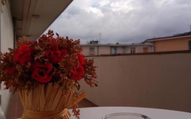 The House of Glass (La Casa di Vetro)