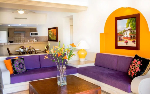 Family Luxury Suites by Velas Vallarta - All Inclusive