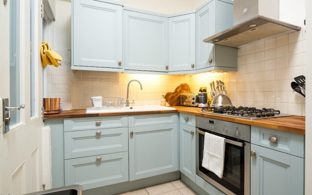 Stylish Battersea Park Home
