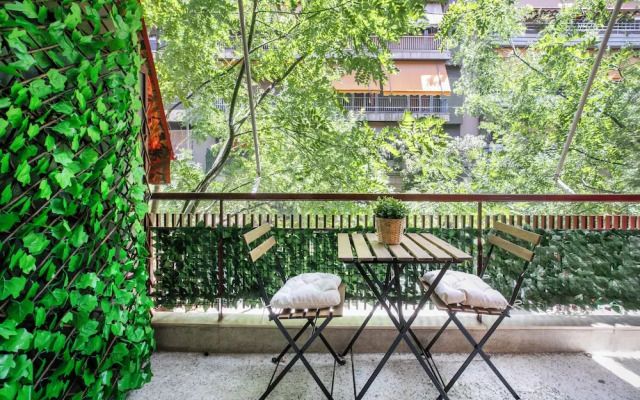 Mellow 2-Bedroom Apartment in Athens