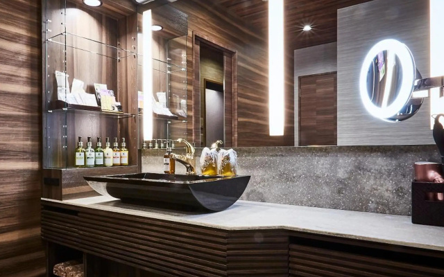Petit Bali Ikebukuro - Adults Only – Restaurant – Tokyo