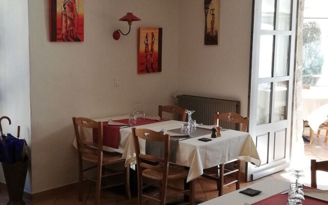le relais de sully