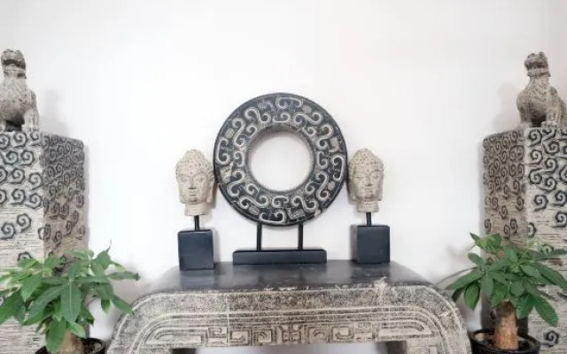 Shangsu Yuehulou Inn (Yueyang Building Scenic Area)