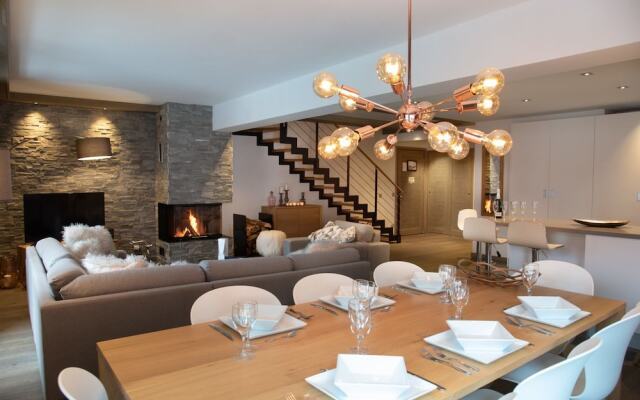 Whistler Lodge Penthouse T6 B13-14