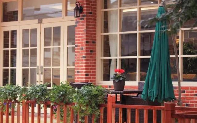 Qingfei Hostel