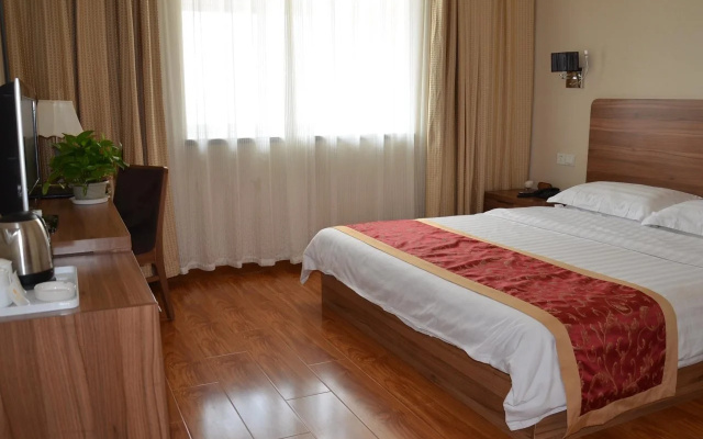 Teenage Dream Hotel
