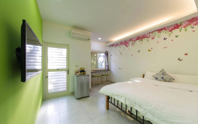 Purple Villa