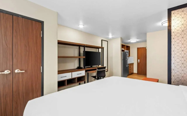 Everhome Suites Yuma East I-8 by Choice Hotels