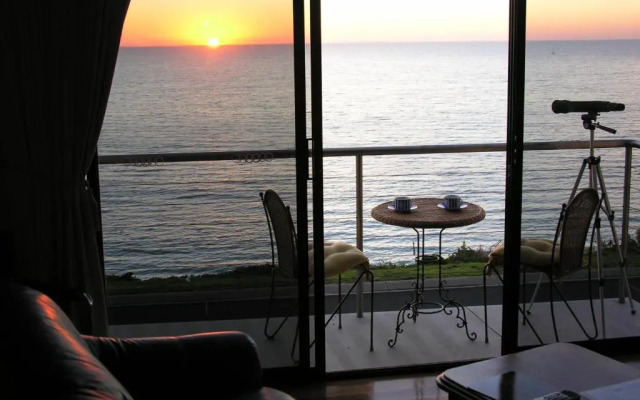 Clifftop Accommodation