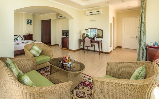 Nha Trang Lodge Hotel