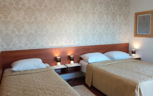 Hotel ZaDaR