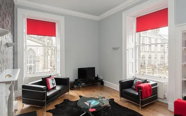 Johnston Terrace Apartment