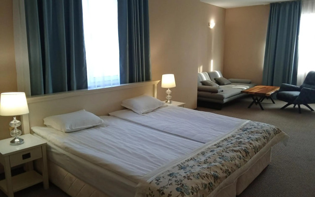 Alekta Hotel