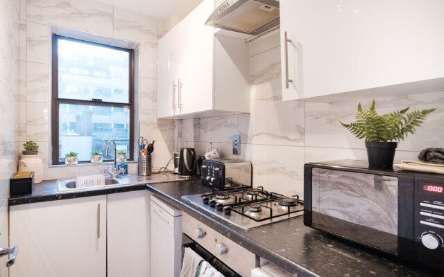 Central London  - Marylebone Apartment